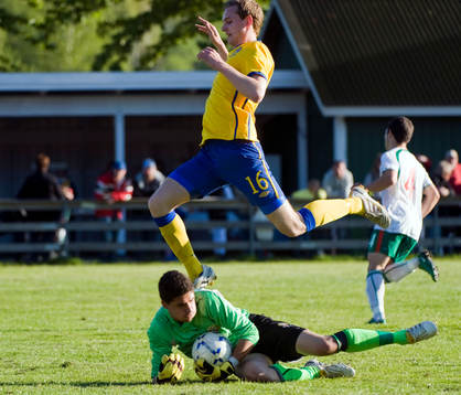 Anton Henningson, Sverige och Alexandar Konov, målvakt,
