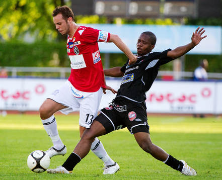 Alexander Zaim, Landskrona. Boyd Mwila, Trollhättan