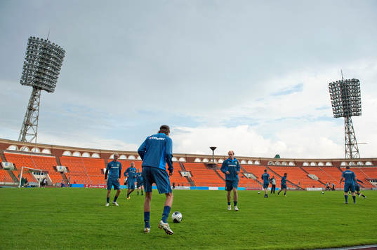 Träning på Dinamo Stadion i Minsk, genre