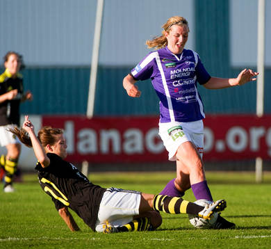 Hanna Folkesson, AIK, Elin Sandgren, Jitex, tackling,