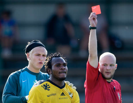 Domare, rött kort