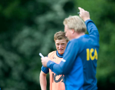 Förbundskapten Jörgen Lennartsson och John Guidetti