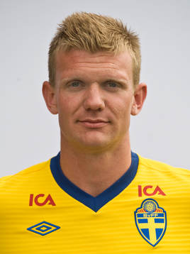 Michael Almebäck, porträtt