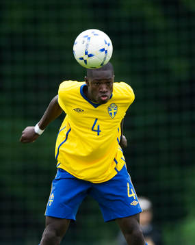 Edward Owusu, nick
