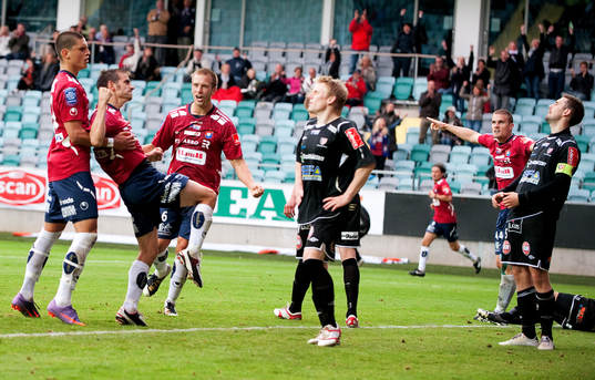 Björn Anklev, Örgryte, kvitterar till 3-3