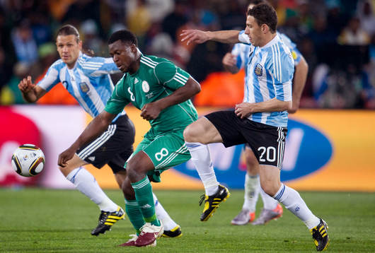 Yakubu Ayegbeni, Nigeria, Maxi Rodriguez, Argentina