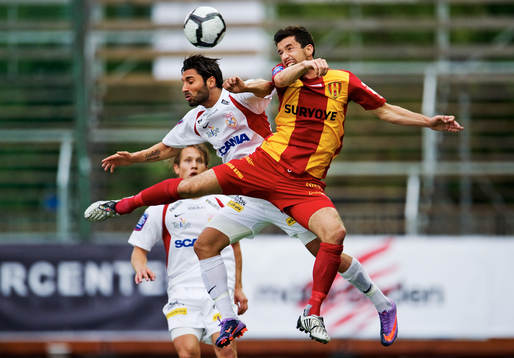 Stefan Batan, Assyriska, och Isa Demir, Syrianska, i