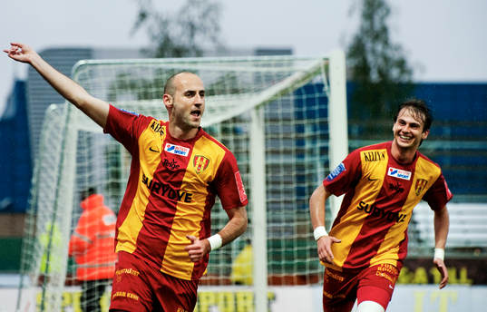 Dinko Felic, Syrianska, jubel