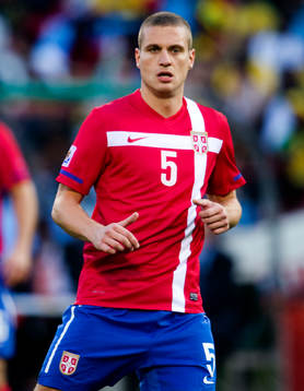 Nemanja Vidic, Serbien