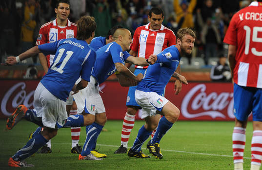 de Rossi, Italien (jubel)