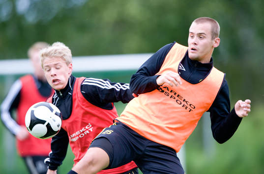 Adam Larsson, Mjällby