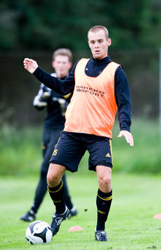 Adam Larsson