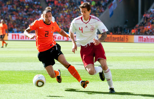 Gregory van der Wiel, Holland, Daniel Agger, Danmark