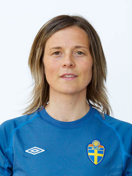 Amelie Olausson, tränare