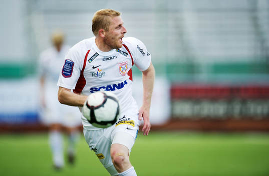Xhevdet Llumnica, Assyriska