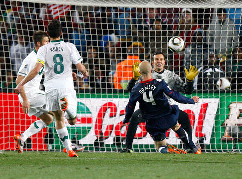 Samir Handanovic, målvakt, Slovenien kan inte rädda och