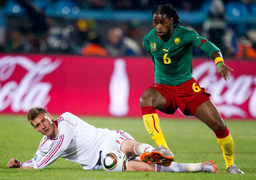 Nicklas Bendtner, Danmark, Alexandre Song, Kamerun