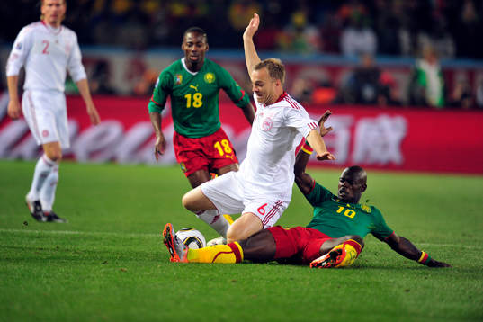 Achille Amana, Kamerun och Lars Jacobsen, Danmark