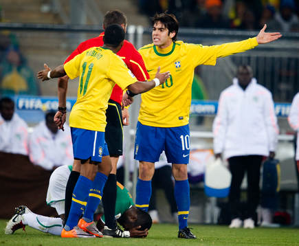 Kaká, Brasilien tjafsar med domaren