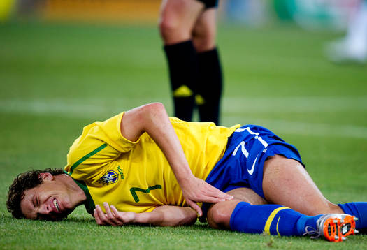 Elano, Brasilien skada, depp