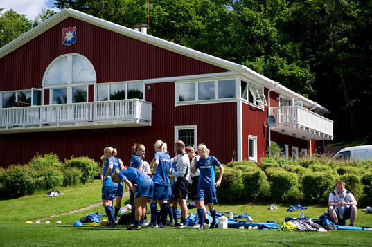Bläddra bland fler bilder av Fotboll, Dam, VM-kval, Förhands Sverige