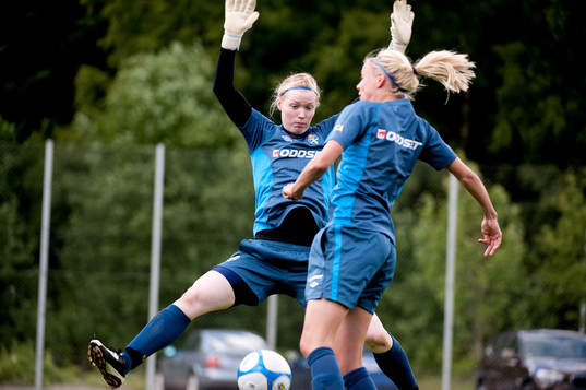 Hedvig Lindahl, målvakt, Josefine Öqvist