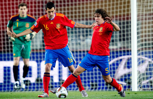 Sergio Busquets, Gerard Piqué, Spanien
