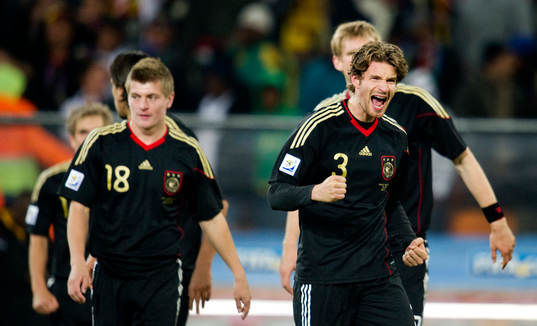 Toni Kroos, Arne Friedrich, Tyskland jubel