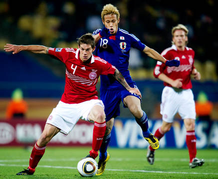 Daniel Agger, Danmark, Keisuke Honda, Japan