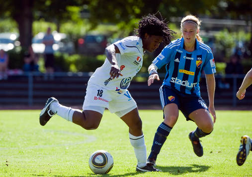 Rita Chikwelu, Umeå och Matilda Rosqvist, Djurgården