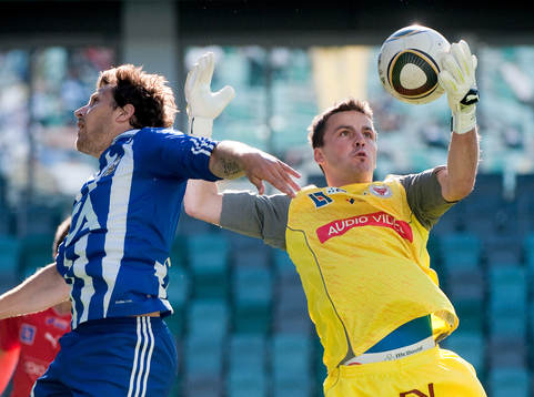 Zlatan Azinovic, målvakt Kalmar, Tobias Hysén, IFK