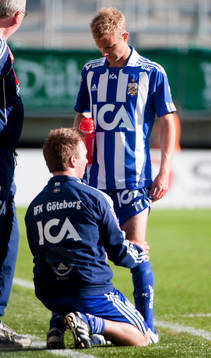 Robin Söder, IFK Göteborg, fick lämna planen pga skada