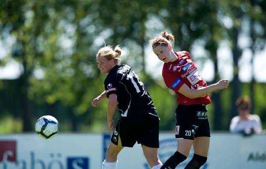 Mia Carlsson, Kristianstad, nickduell med Sara Lindén,