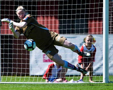 Hedvig Lindahl, målvakt, Göteborg