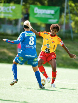 Elaine, Tyresö, utmanar
