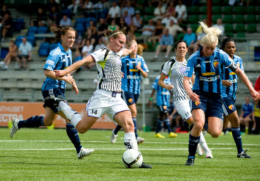 Manon Melis, LdB