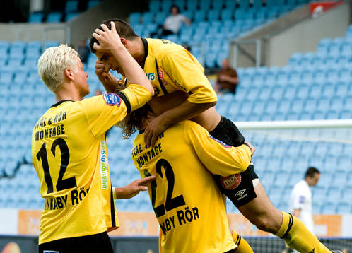 Mostapha El Kabir, Mjällby, jubel med David Löfquist och