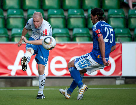 Viktor Rönneklev, Norrköping mot Nuri Mustafi, Sundsvall