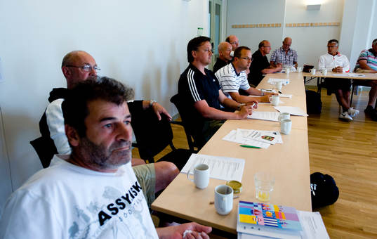 Fotboll, Tränarläger