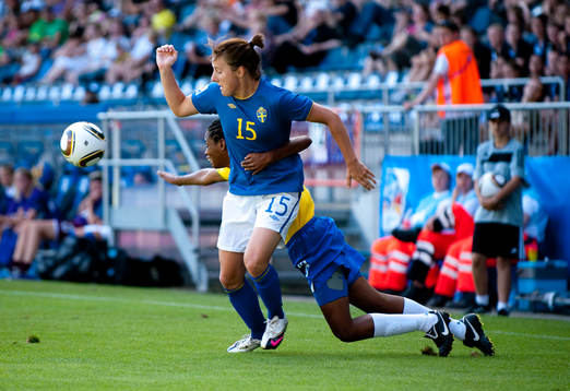 Antonia Göransson, Sverige blir fasthållen