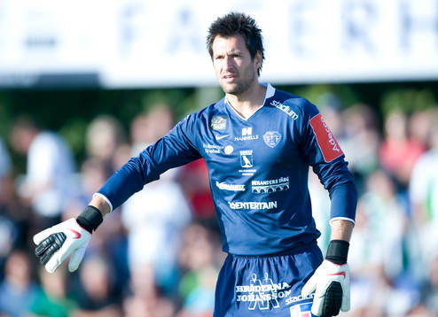 Stojan Lukic, målvakt, Falkenberg