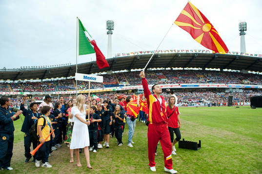 Fotboll, Gothia Cup, Invigning