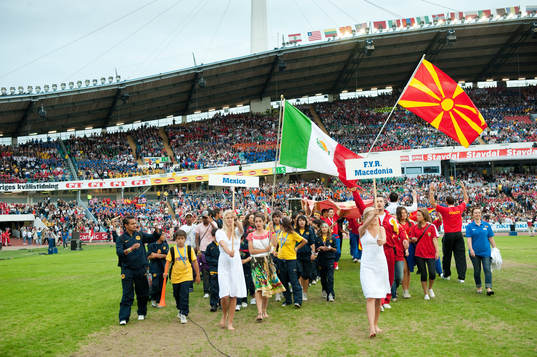 Fotboll, Gothia Cup, Invigning