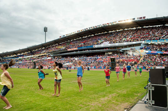 Fotboll, Gothia Cup, Invigning