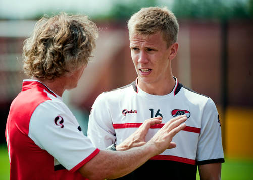 Pontus Wernbloom pratar med tränare Gertjan Verbeek