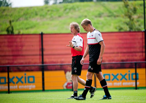 Pontus Wernbloom pratar med tränare Gertjan Verbeek