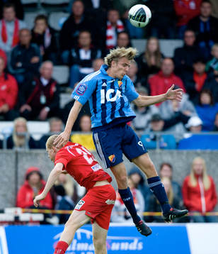 Johan Oremo tillbaka, vinner nickduell med Tobias Eriksson