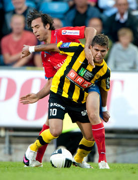 Paulinho, Häcken mot Abdul Khalili, Helsingborg