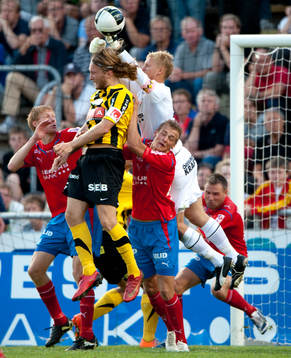 Emil Wahlström, Häcken nick mot Pär Hansson, Målvakt