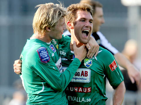Michel Thomas, Ljungskile har gjort 1-0. Jubel